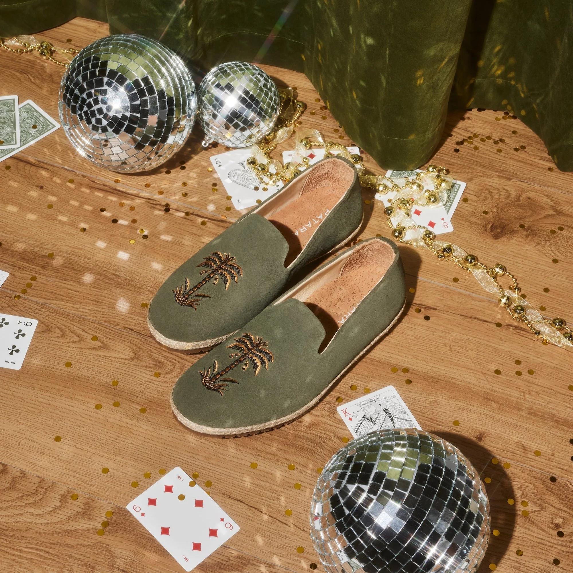 Palm Smoking Slipper - Image 2